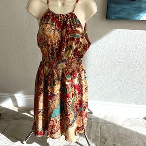 NW cute halter dress